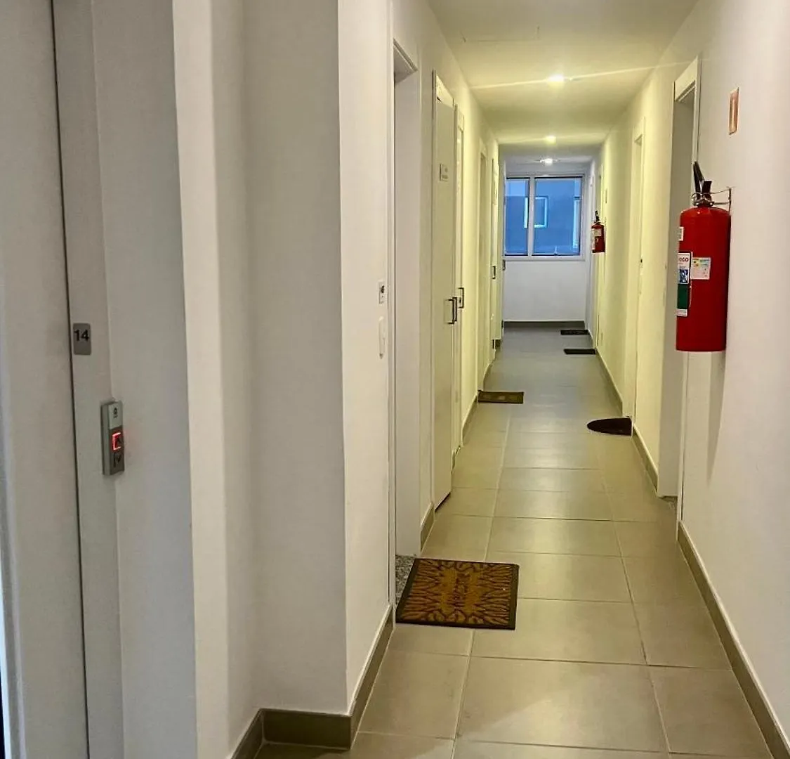 Autentico Apartamento Em Frente Ao Metro Bras ! São Paulo Apartament
