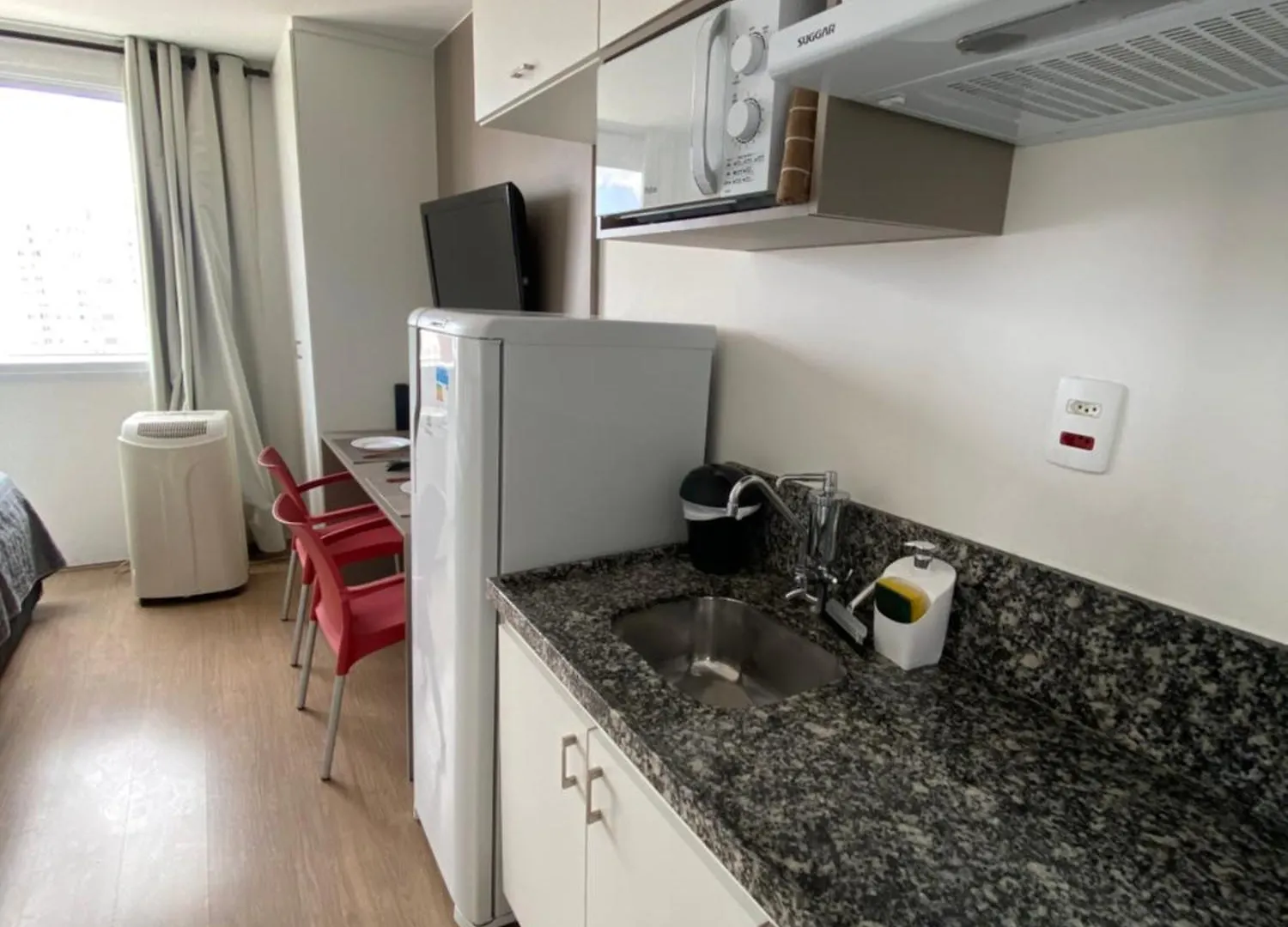 Autentico Apartamento Em Frente Ao Metro Bras ! São Paulo 0*,  Brazylia
